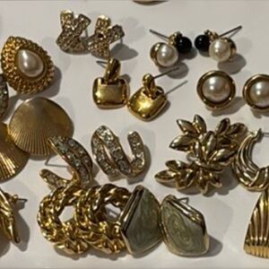 45 Pairs of Retro-80’s/90’s Earrings!